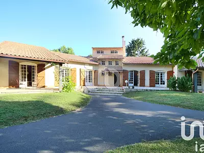 Maison, 220 m²