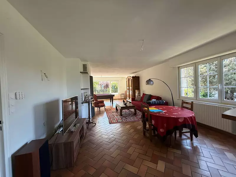 Maison, 246 m²