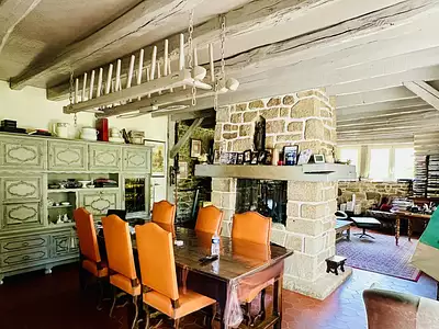 Maison, 679 m²