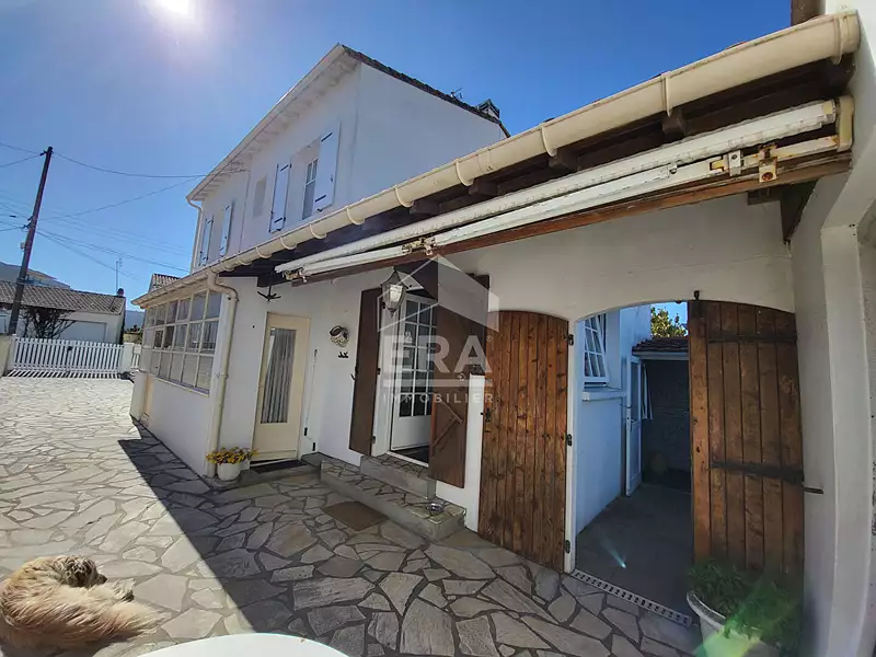 Maison, 92 m²