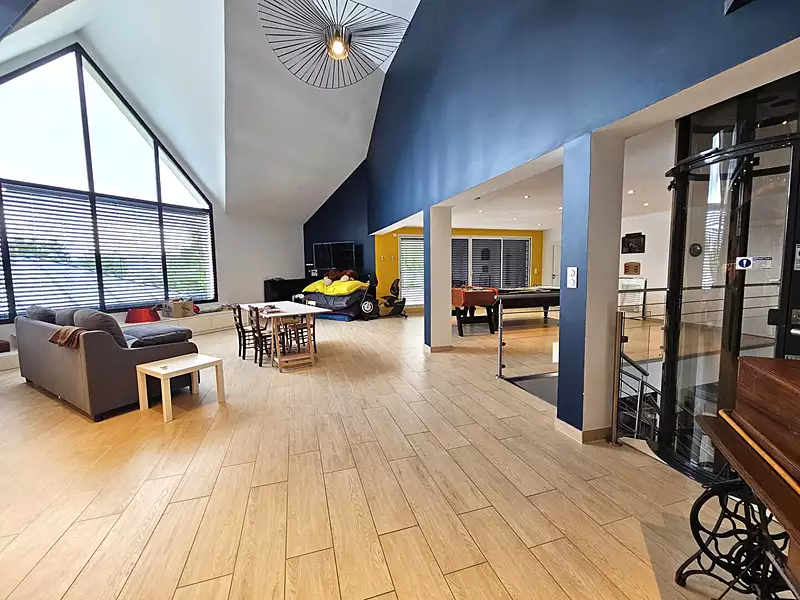 Maison, 530 m²