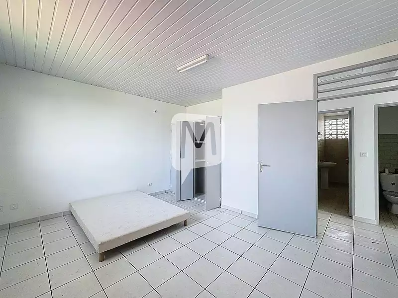 Immeuble, 181,97 m²