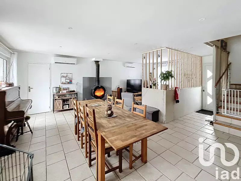 Maison, 158 m²