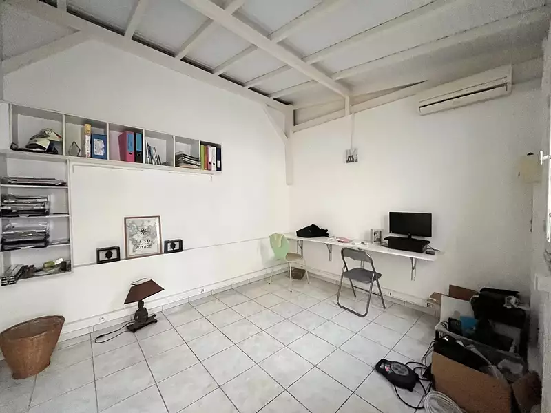 Immeuble, 119 m²