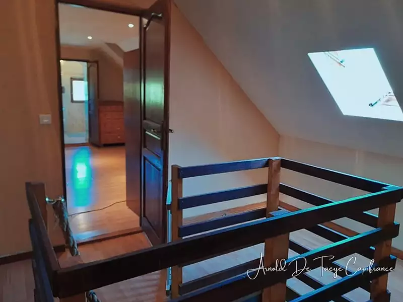 Maison, 182 m²