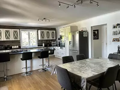 Maison, 176 m²