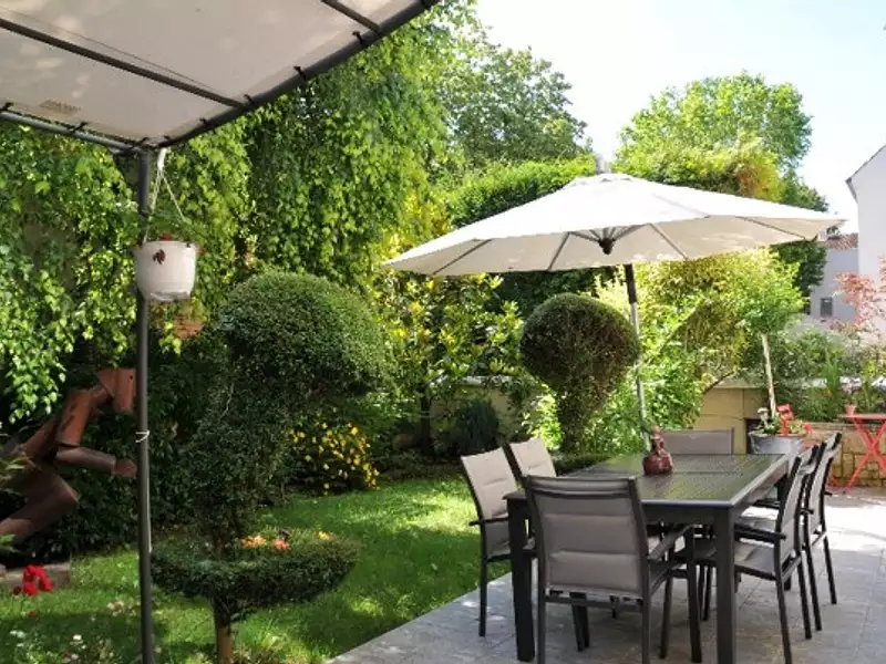 Maison, 200 m²