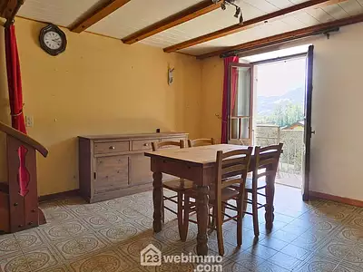 Maison, 77 m²