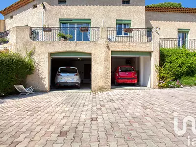 Maison, 164 m²