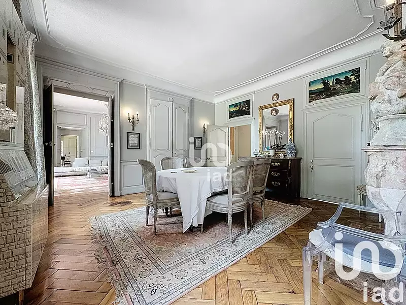 Maison, 800 m²