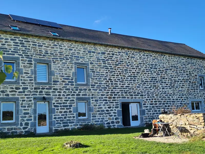 Maison, 376,3 m²