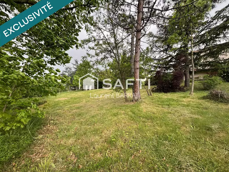 Terrain, 1 227 m²