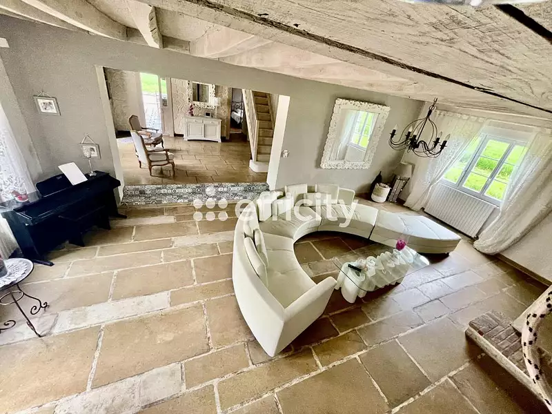 Maison, 300 m²