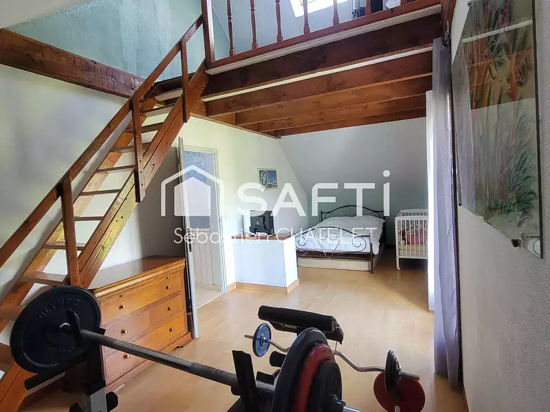 Maison, 171 m²
