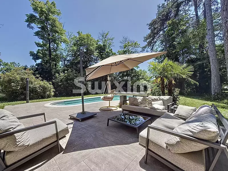 Maison, 259 m²