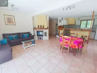 Maison, 131 m²
