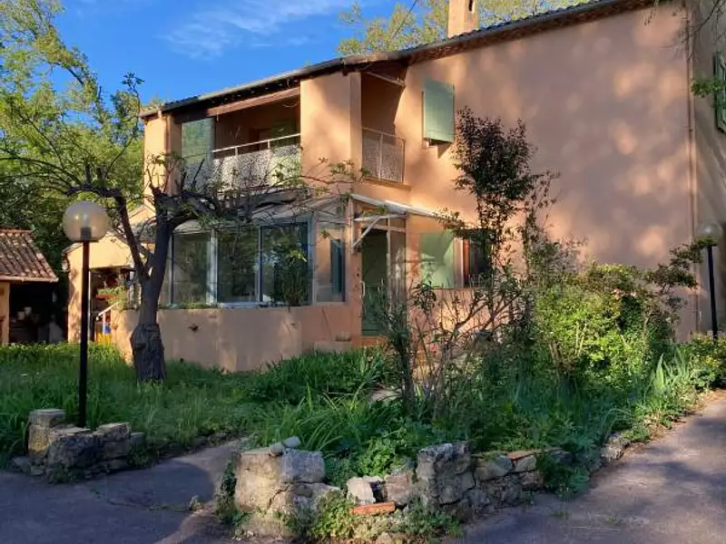 Maison, 150 m²