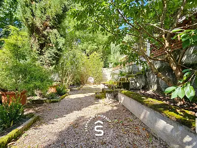 Maison, 252 m²