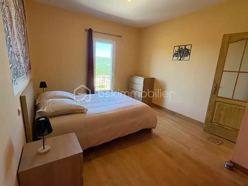Maison, 177 m²