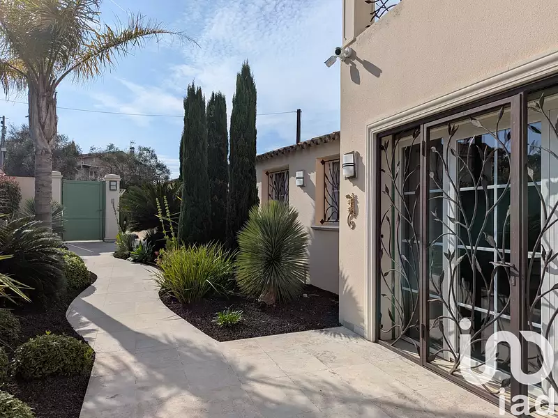 Maison, 192 m²