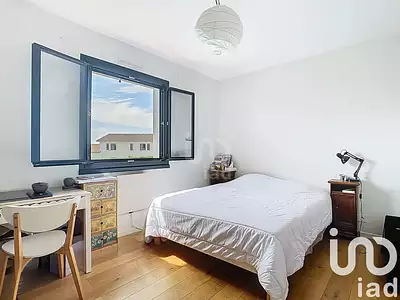 Maison, 196 m²