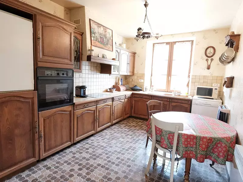 Maison, 222 m²