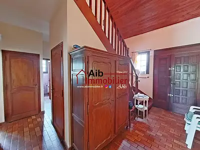 Maison, 180 m²