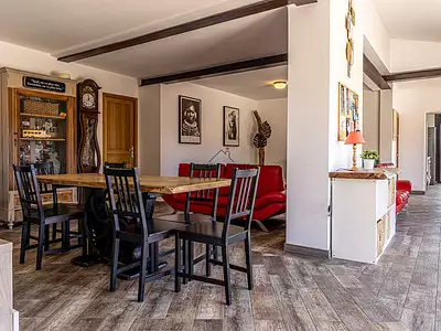 Maison, 265 m²