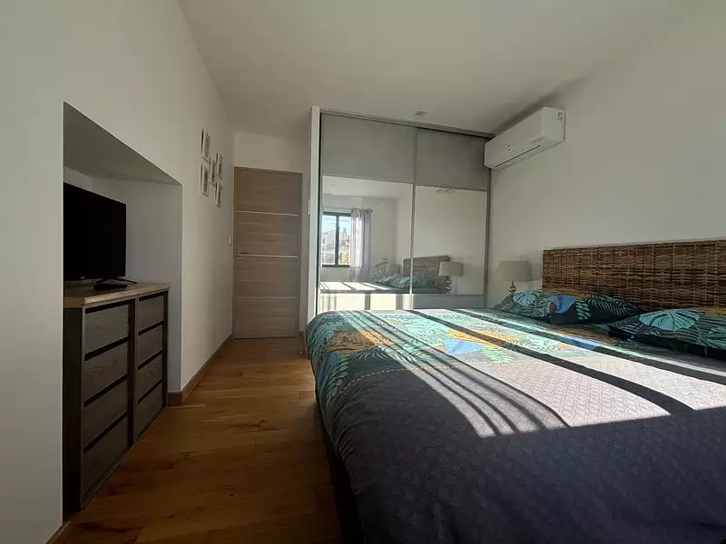 Maison, 255 m²