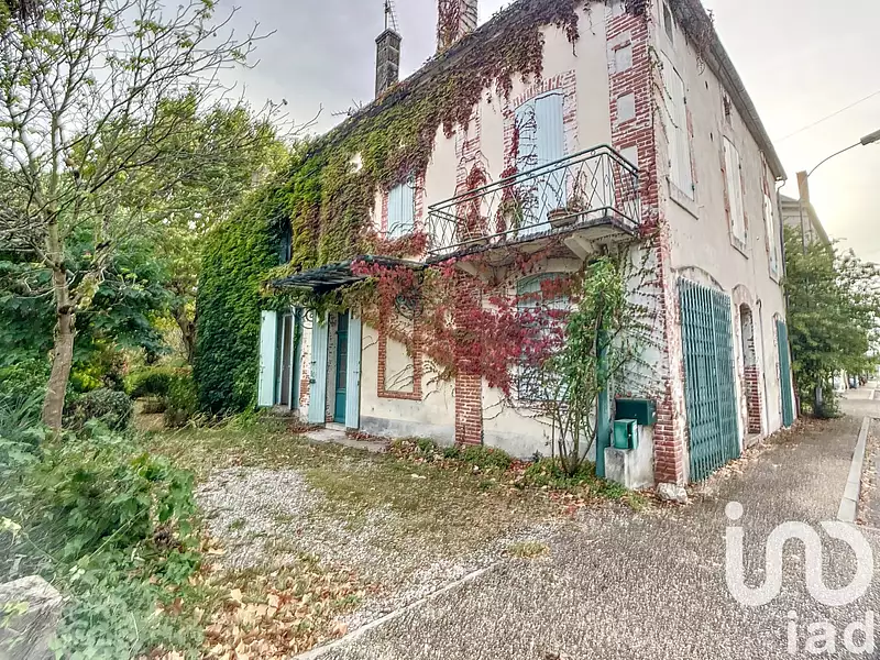 Maison, 225 m²