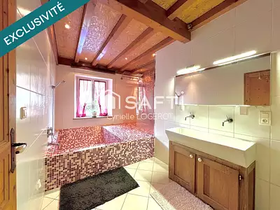 Maison, 233 m²