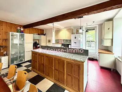 Maison, 600 m²