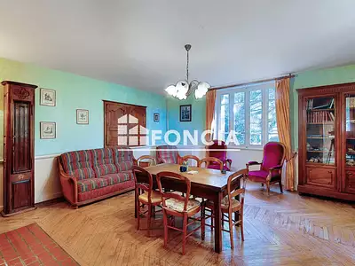 Maison, 250 m²
