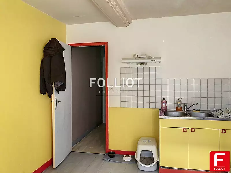 Immeuble, 120 m²