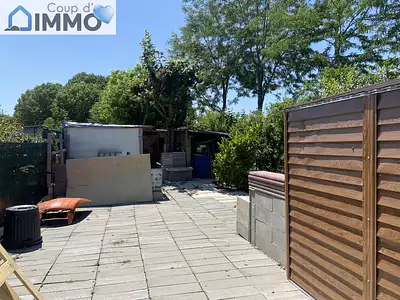 Terrain, 163 m²