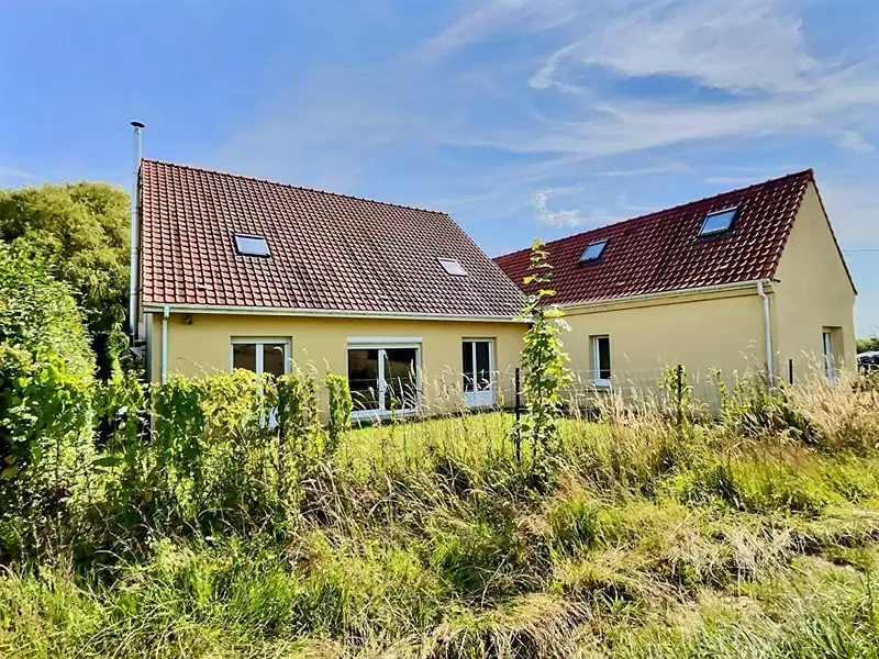 Maison, 167 m²