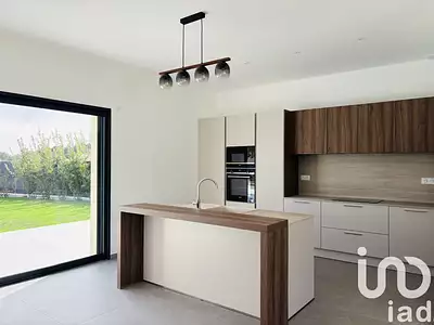 Maison, 167 m²