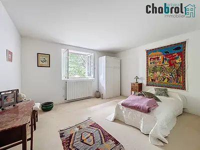 Maison, 325 m²