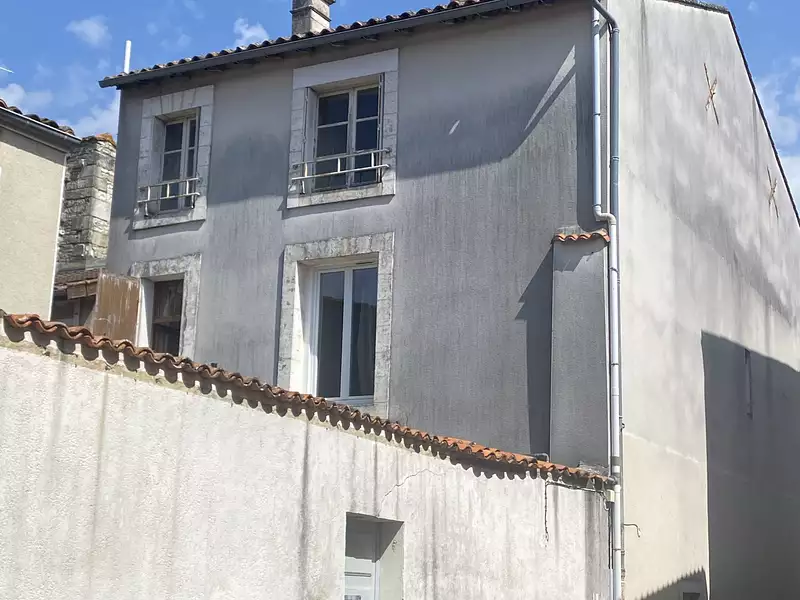 Maison, 232 m²