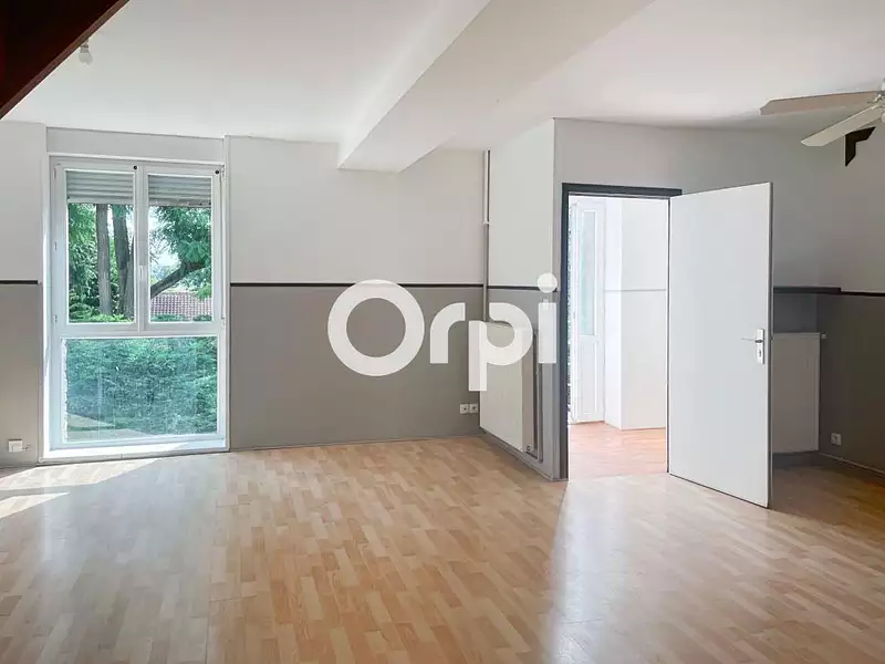 Immeuble, 282 m²