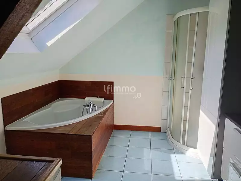 Immeuble, 197 m²