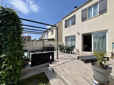 Maison, 125 m²