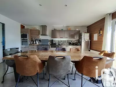 Maison, 165 m²
