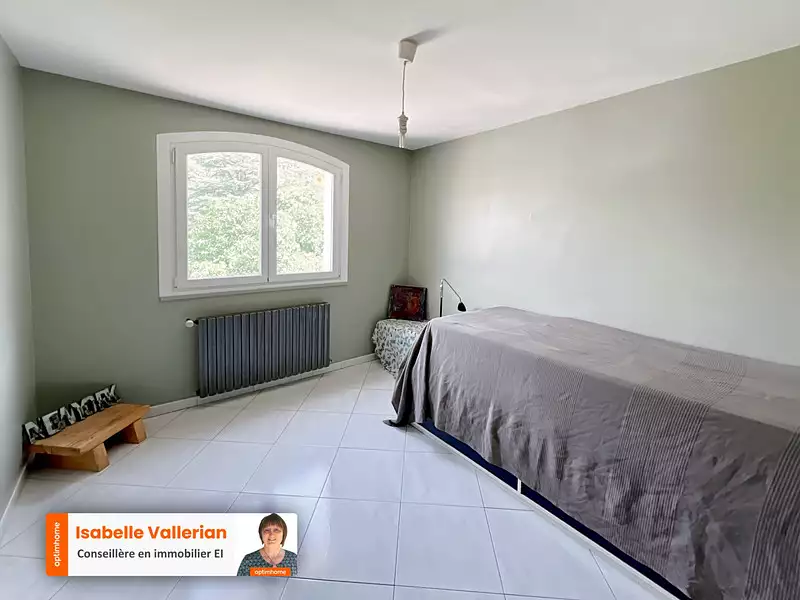 Maison, 163 m²
