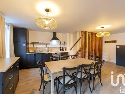 Maison, 250 m²