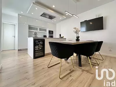 Maison, 200 m²