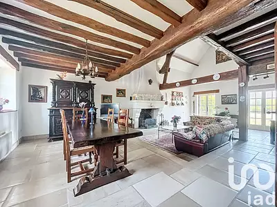 Maison, 204 m²