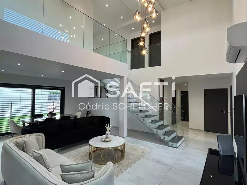 Maison, 131 m²