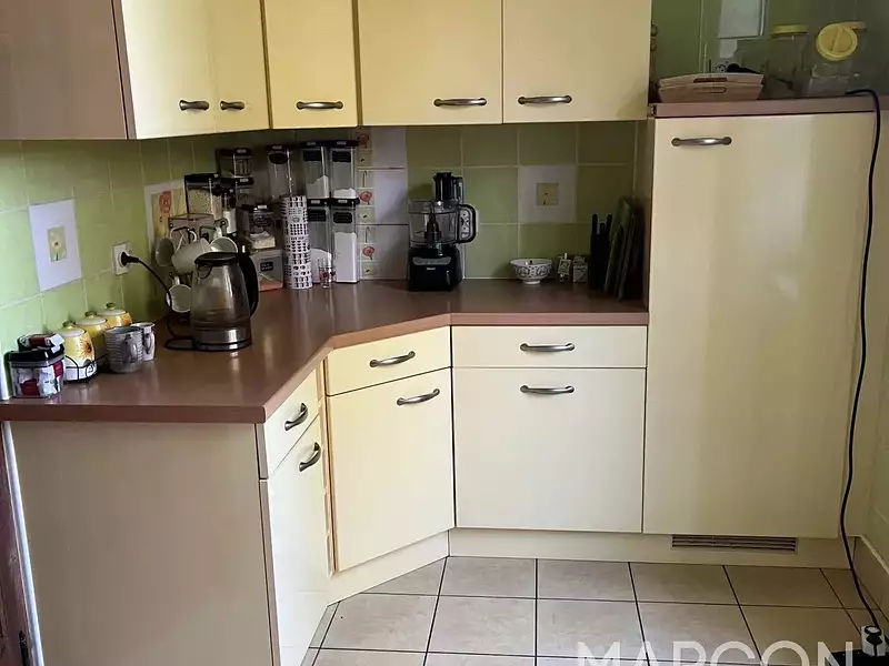 Maison, 166 m²