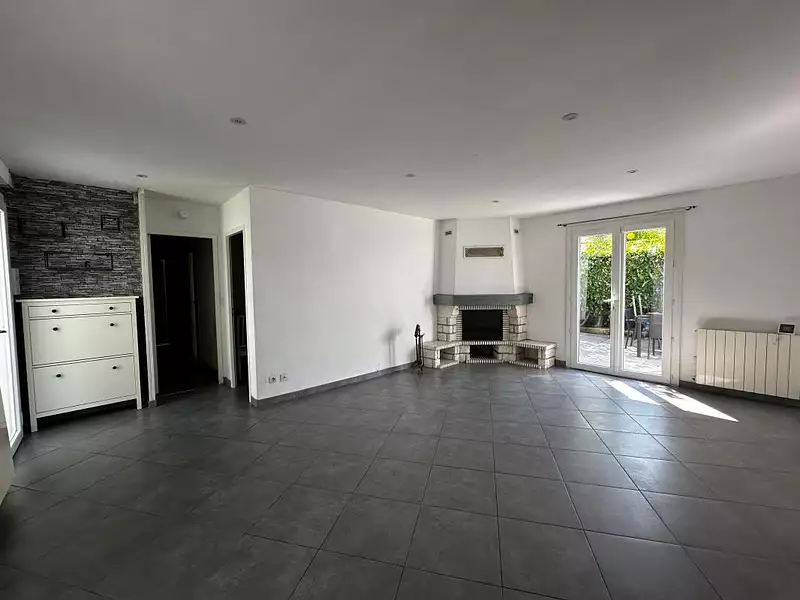 Maison, 99 m²